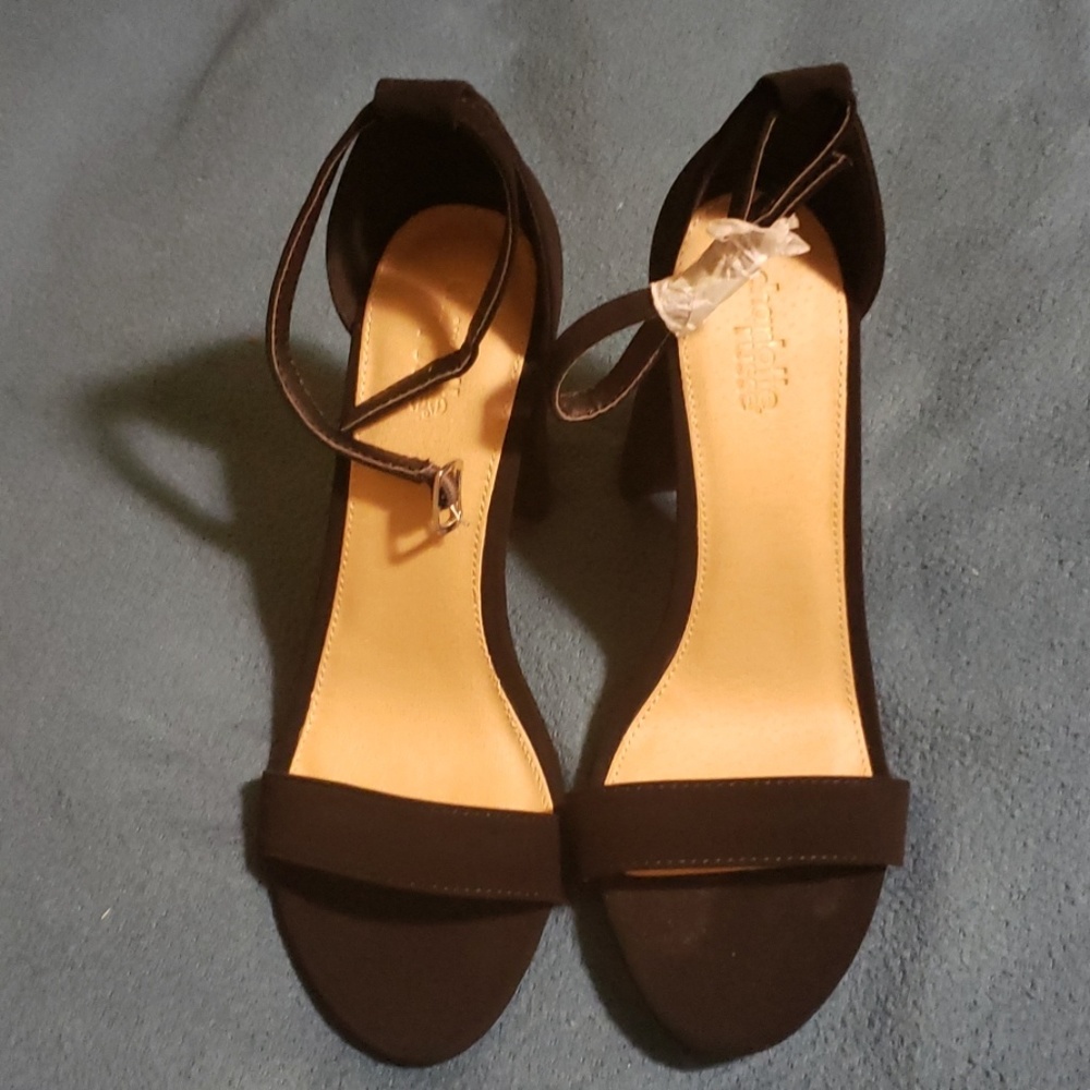 Open toed heels